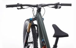 COMMENCAL CLASH SIGNATURE KESWICK GREEN 9 COMMENCAL CLASH SIGNATURE KESWICK GREEN -Promos Vélos Boutique 22CLASHSGGN 03 2000