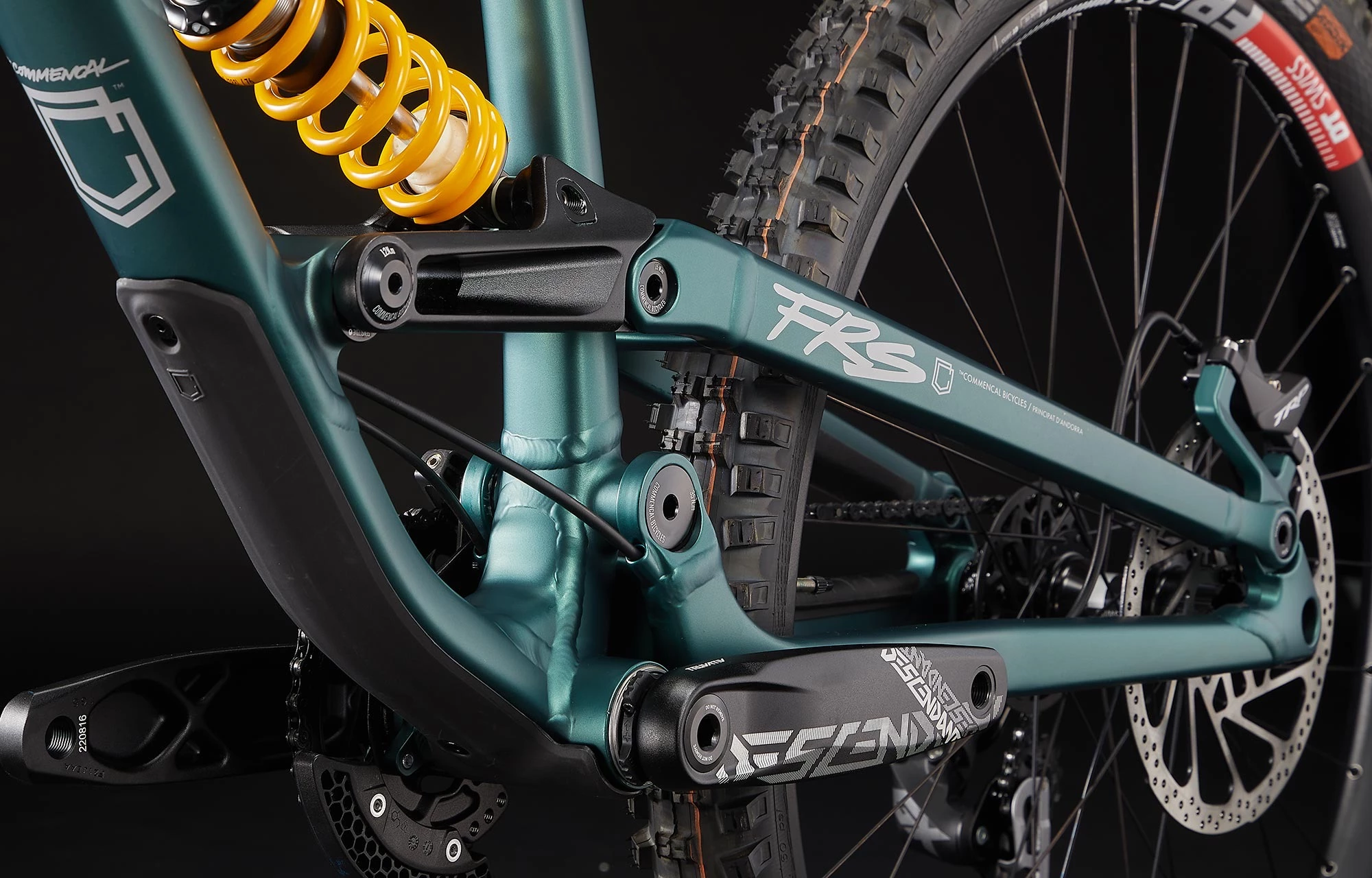 COMMENCAL FRS OHLINS EDITION METALLIC GREEN 9 COMMENCAL FRS OHLINS EDITION METALLIC GREEN – Image 7