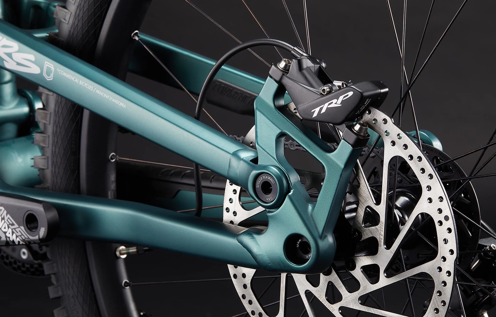 COMMENCAL FRS OHLINS EDITION METALLIC GREEN 11 COMMENCAL FRS OHLINS EDITION METALLIC GREEN – Image 9