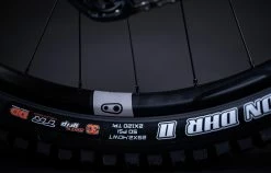 COMMENCAL META TR LIGHT ORANGE -Promos Vélos Boutique 22METATRALC1365C 07 2000