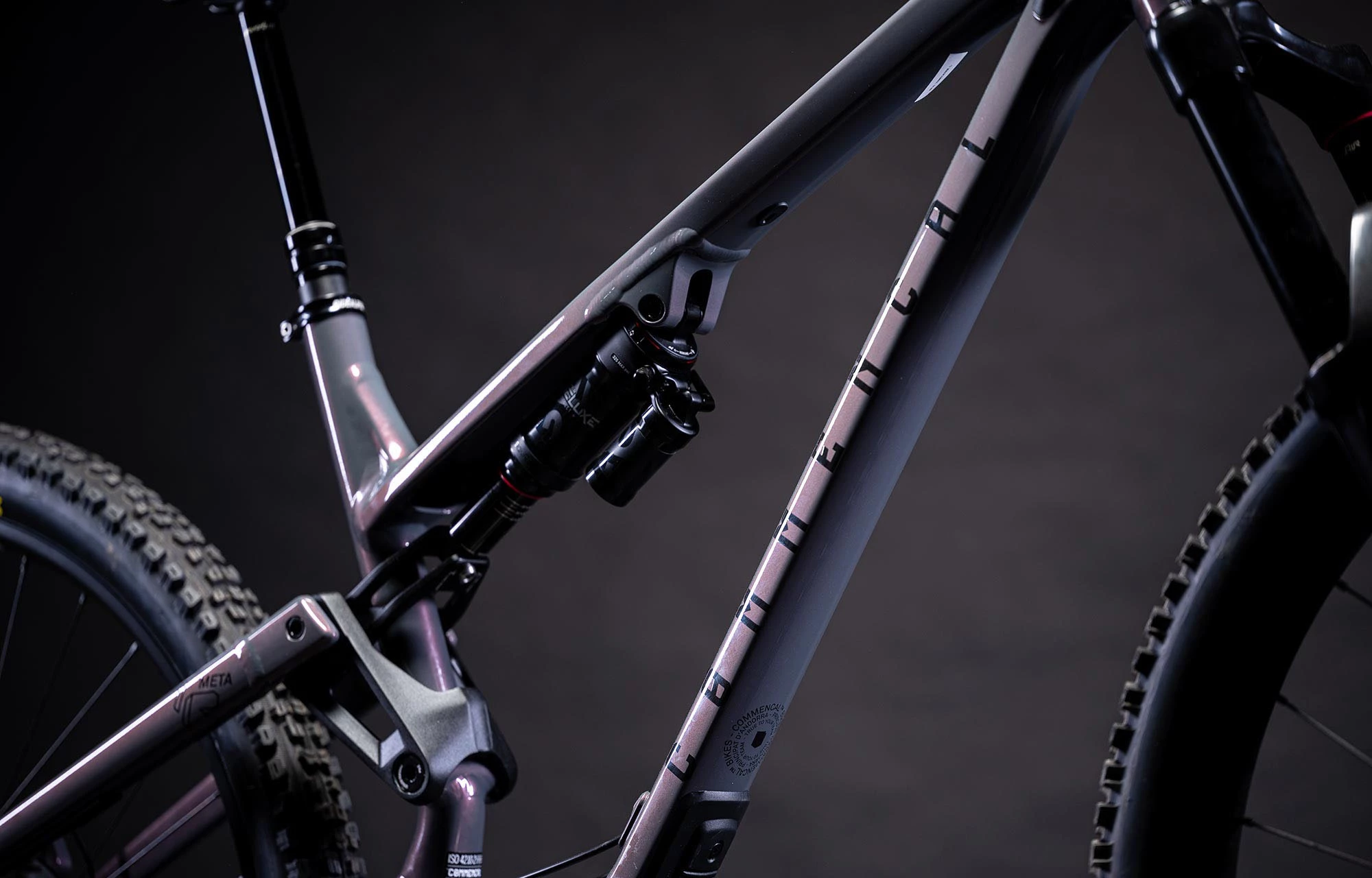 COMMENCAL META TR PEARL VIOLET 6 COMMENCAL META TR PEARL VIOLET – Image 5