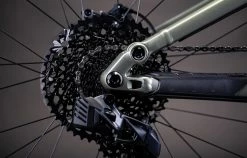 COMMENCAL META TR SEVENTIES GREEN 16 COMMENCAL META TR SEVENTIES GREEN -Promos Vélos Boutique 22METATRALC8340C 06 2000