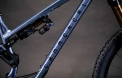 COMMENCAL META TR PEARL BLUE -Promos Vélos Boutique 22METATRALC8481C 06 2000