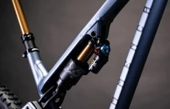 COMMENCAL META TR PEARL BLUE -Promos Vélos Boutique 22METATRALC8481C 07 2000