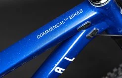 COMMENCAL META TR GLITTERY ROYAL BLUE -Promos Vélos Boutique 22METATRALCBL 03 2000