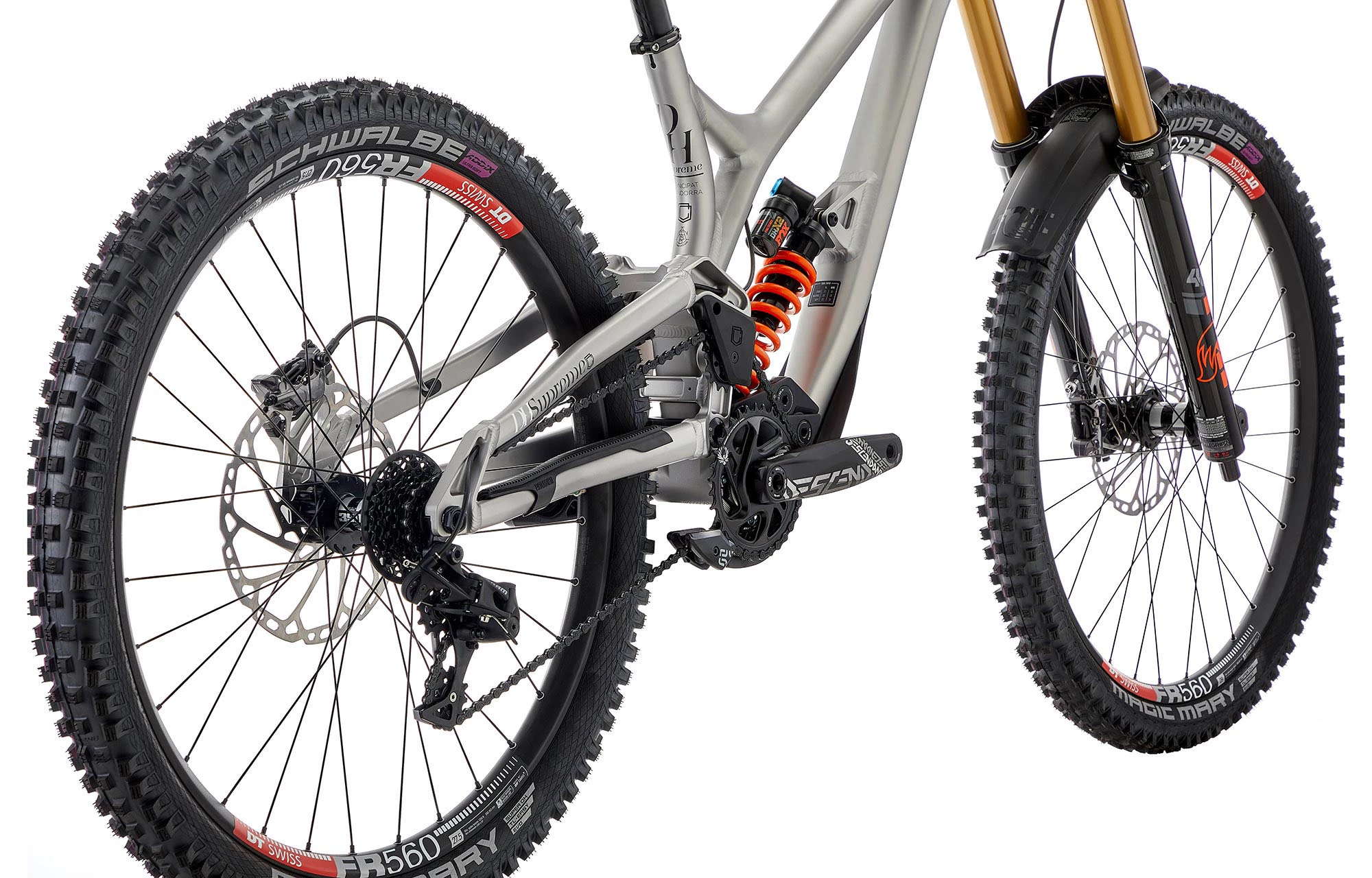 COMMENCAL SUPREME DH SIGNATURE SILVER 5 COMMENCAL SUPREME DH SIGNATURE SILVER – Image 3