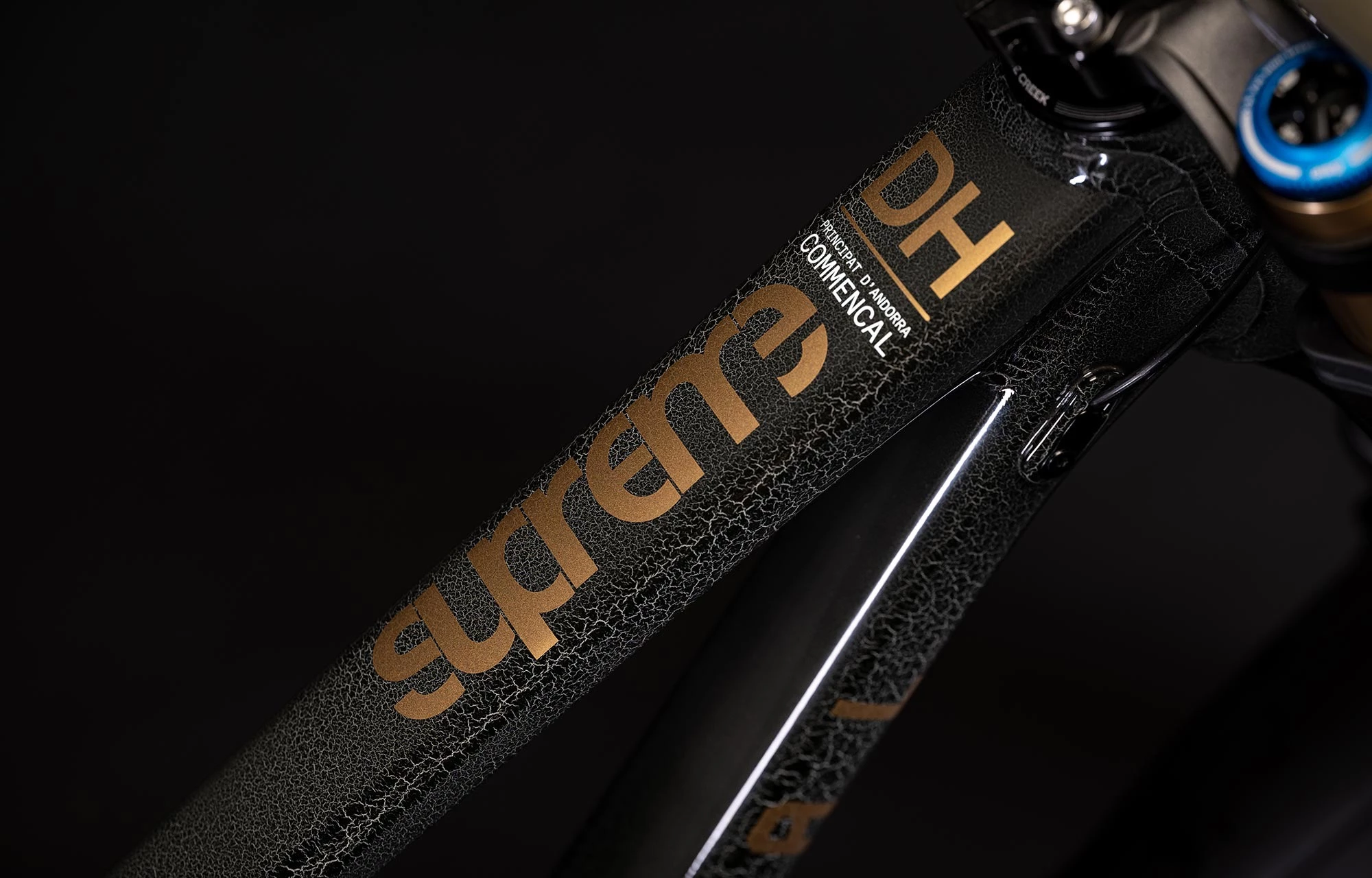 COMMENCAL SUPREME DH V5 WRINKLED GREY 5 COMMENCAL SUPREME DH V5 WRINKLED GREY – Image 3