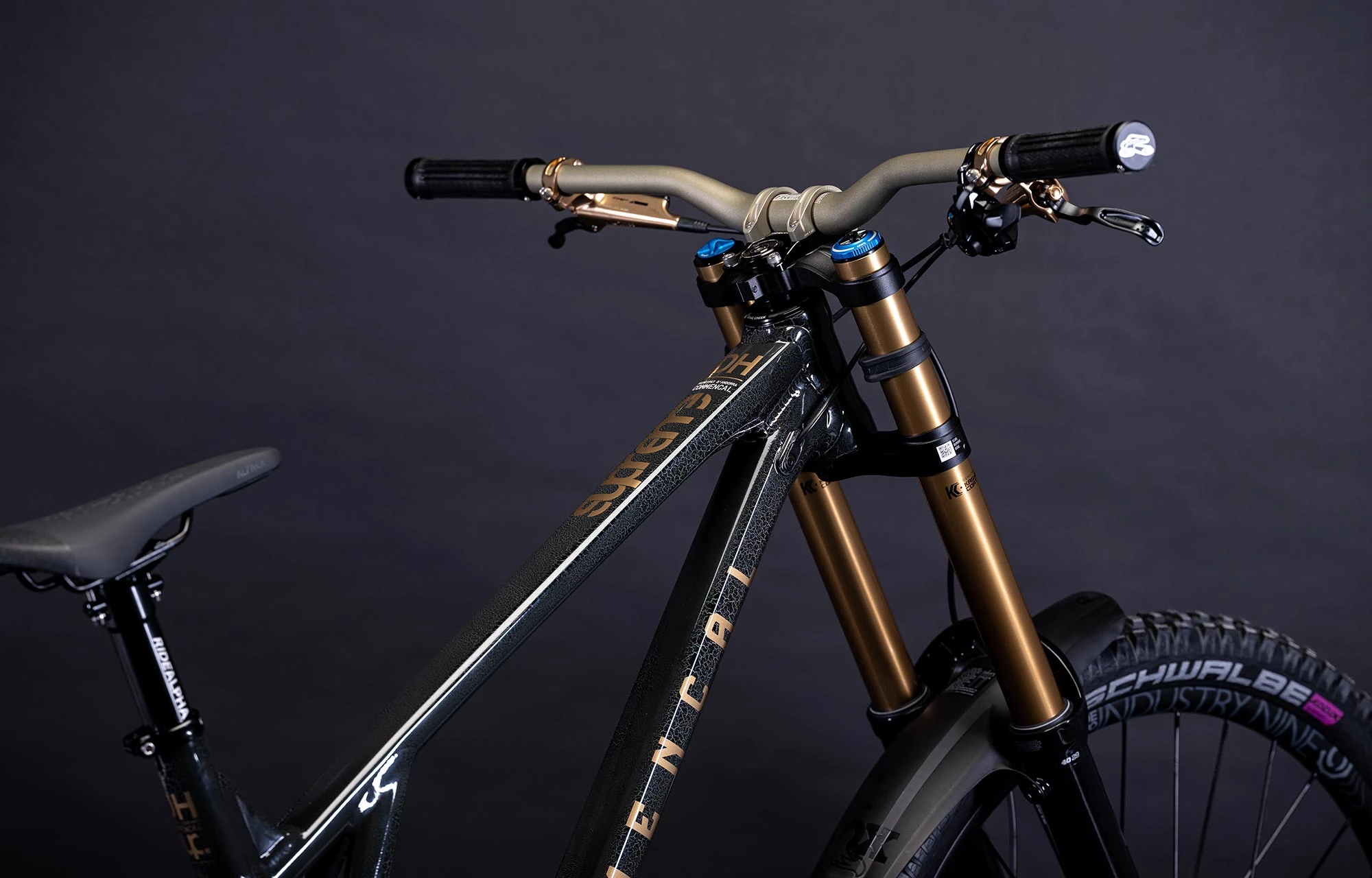 COMMENCAL SUPREME DH V5 WRINKLED GREY 6 COMMENCAL SUPREME DH V5 WRINKLED GREY – Image 4