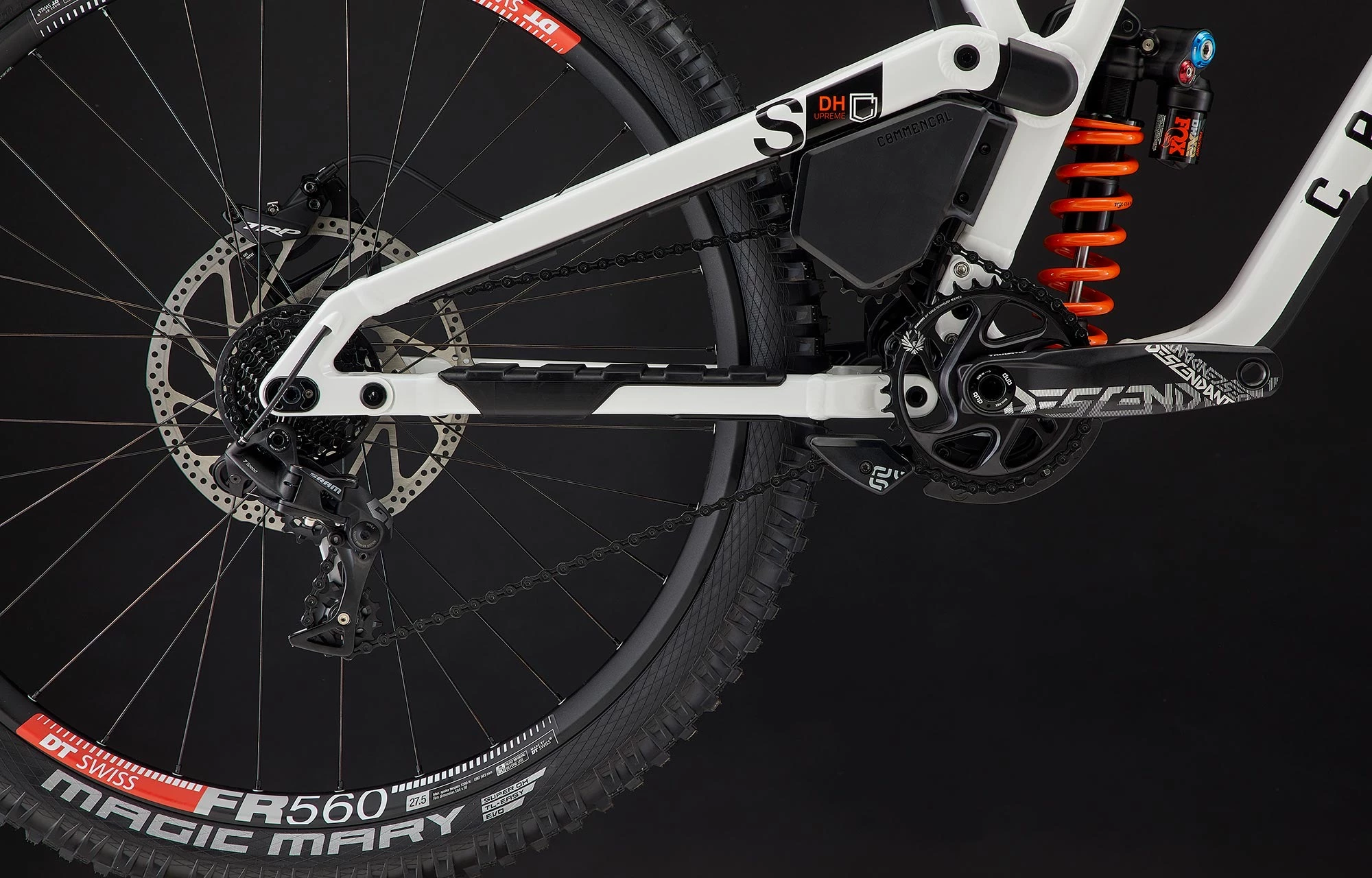 COMMENCAL SUPREME DH V5 SIGNATURE COIL PURE WHITE 9 COMMENCAL SUPREME DH V5 SIGNATURE COIL PURE WHITE – Image 7