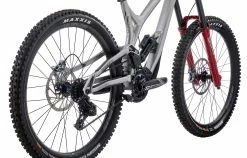 COMMENCAL SUPREME DH XS 8 COMMENCAL SUPREME DH XS -Promos Vélos Boutique 22SUPXS 02 2000