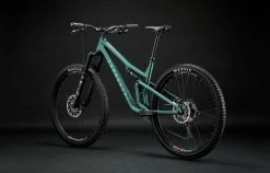 COMMENCAL T.E.M.P.O. ESSENTIAL METALLIC GREEN 14 COMMENCAL T.E.M.P.O. ESSENTIAL METALLIC GREEN -Promos Vélos Boutique 22TEMPE1 03 2000