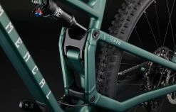 COMMENCAL T.E.M.P.O. ESSENTIAL METALLIC GREEN 16 COMMENCAL T.E.M.P.O. ESSENTIAL METALLIC GREEN -Promos Vélos Boutique 22TEMPE1 05 2000