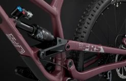 COMMENCAL FRS ESSENTIAL OLD PURPLE -Promos Vélos Boutique 23FRSE 05 2000
