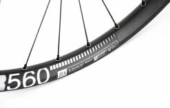 ROUE ARRIERE DT SWISS FR 560-350 12 X150 27.5" HG 7 ROUE ARRIERE DT SWISS FR 560-350 12 X150 27.5" HG -Promos Vélos Boutique A21RWHDT560 27 2 2000
