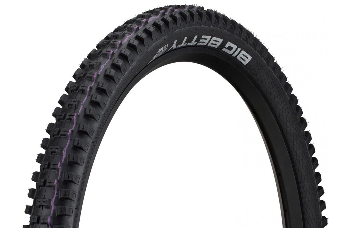 SCHWALBE BIG BETTY 29 X 2.4 SUPER DOWNHILL ADDIX ULTRA SOFT 3 SCHWALBE BIG BETTY 29 X 2.4 SUPER DOWNHILL ADDIX ULTRA SOFT