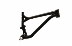 TRIANGLE AVANT SUPREME JR V3 BLACK