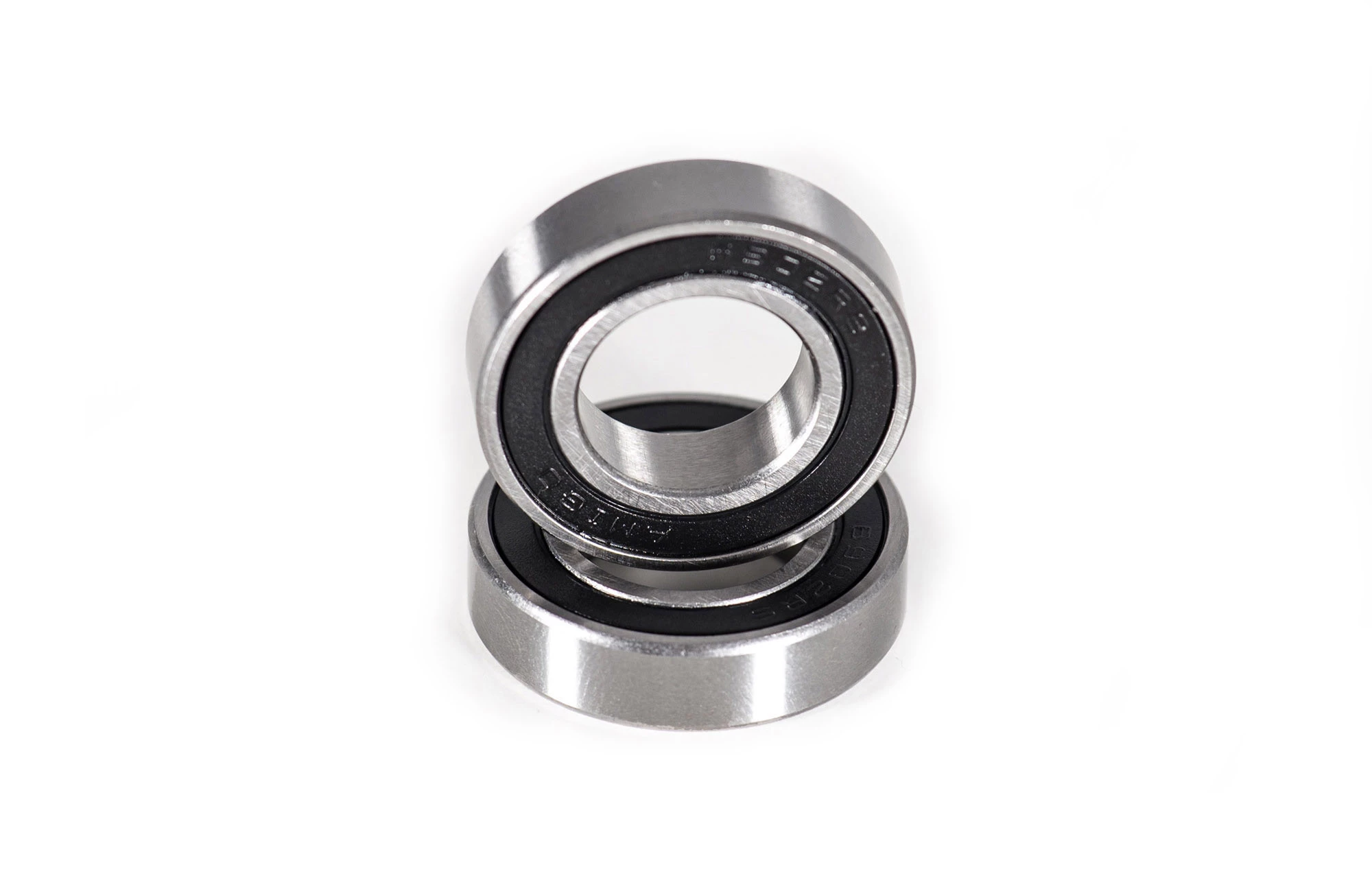 KIT ROULEMENTS POUR MOYEU D882SB 3 KIT ROULEMENTS POUR MOYEU D882SB